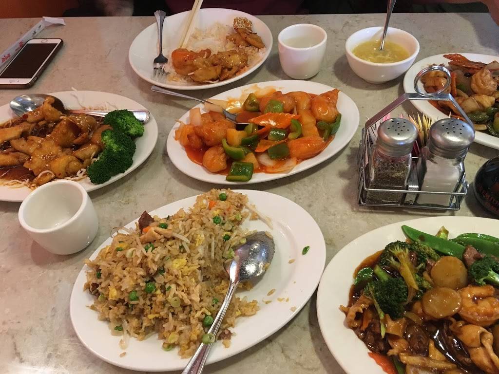 Szechwan Chinese Kitchen | restaurant | 1612 W Ute Blvd, Park City, UT 84098, USA | 4356558916 OR +1 435-655-8916