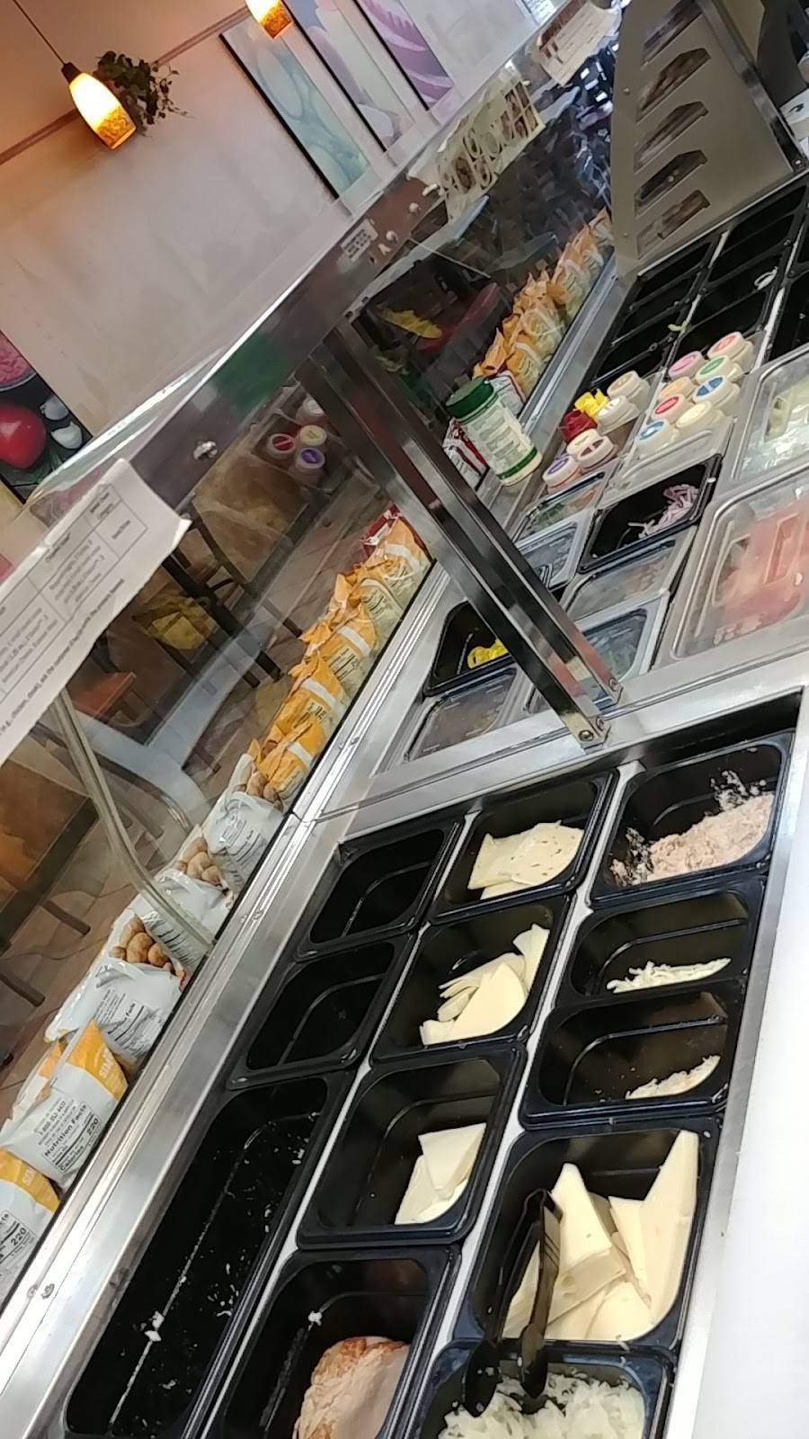 Subway Restaurants | restaurant | 30729 Lyon Center Dr E, New Hudson, MI 48165, USA | 2484462825 OR +1 248-446-2825