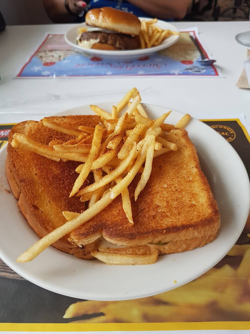 Steak n Shake | restaurant | 2490 FL-580, Clearwater, FL 33761, USA | 7277961648 OR +1 727-796-1648