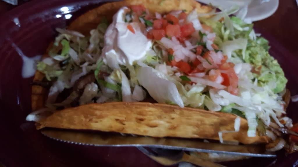 La Hacienda | restaurant | 5693 Interstate 49 South Service Rd, Opelousas, LA 70570, USA | 3379422262 OR +1 337-942-2262