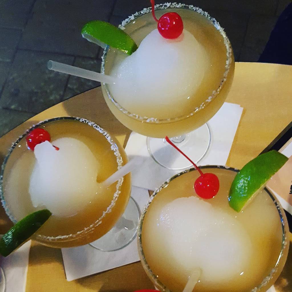 Las Haciendas Mexican Bar & Grill | restaurant | 12933 Gulf Fwy, Houston, TX 77034, USA | 2814846888 OR +1 281-484-6888