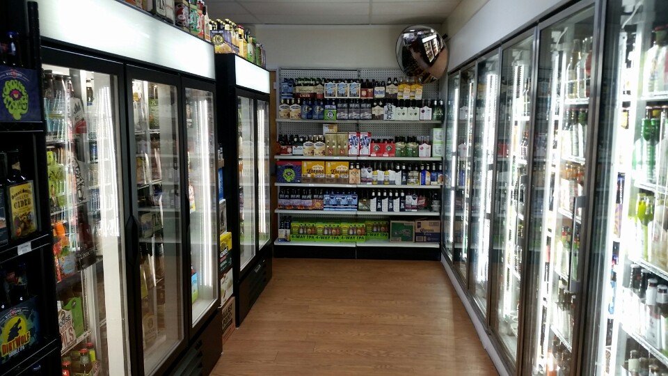 Choice Beer Deli | restaurant | 1642 South St, Philadelphia, PA 19146, USA | 2677585734 OR +1 267-758-5734