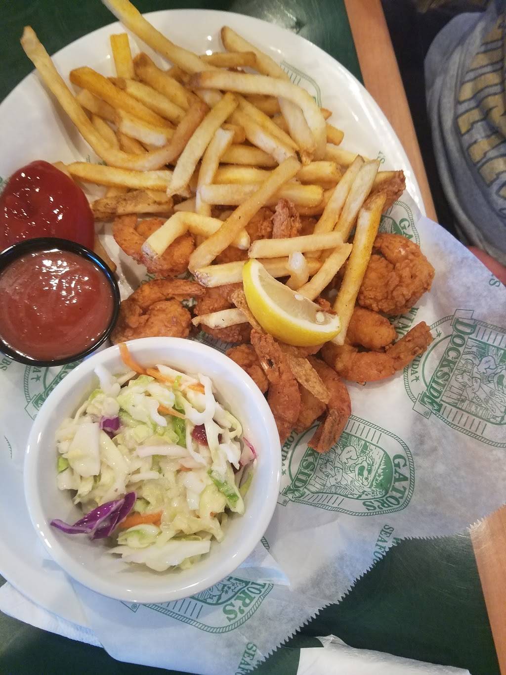 Gators Dockside Highland City | restaurant | 5147 US Highway 98 South, Lakeland, FL 33812, USA | 8636197619 OR +1 863-619-7619