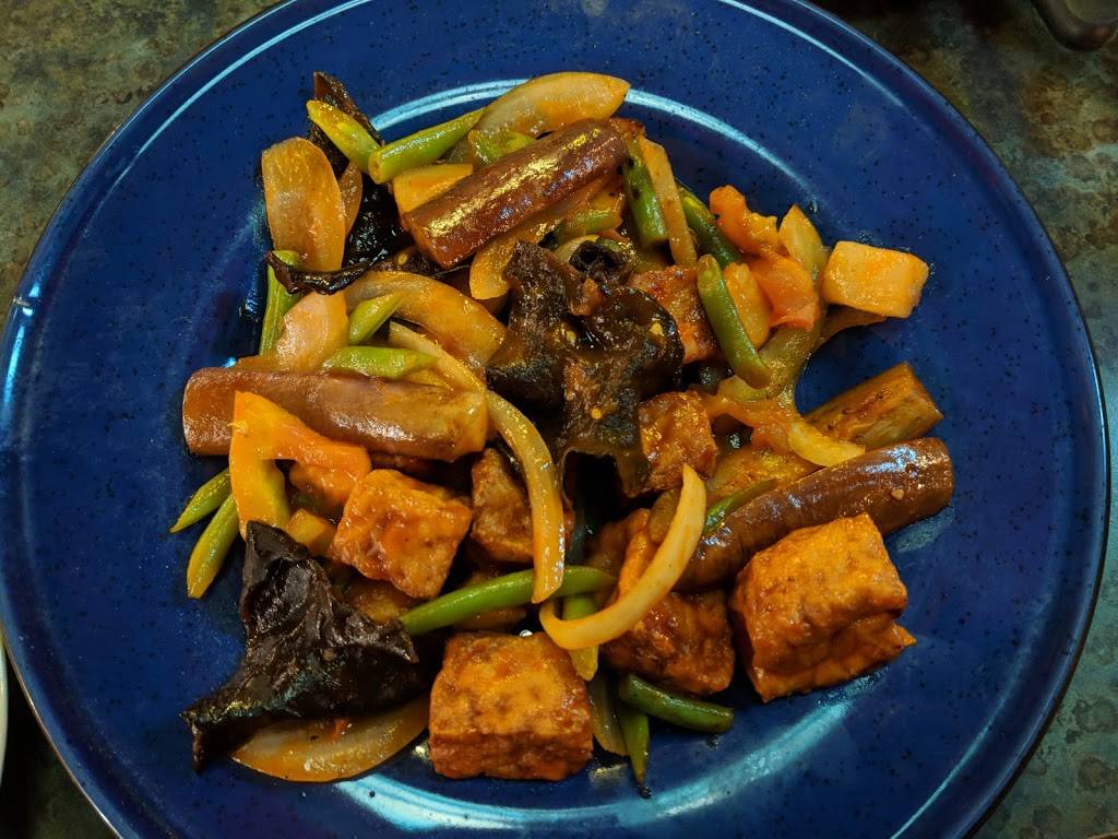 Saps Fine Thai Cuisine | restaurant | 5800 Burnet Rd, Austin, TX 78756, USA | 5124197244 OR +1 512-419-7244