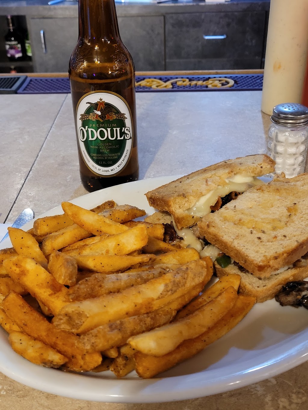 Bucks Saloon & Steakhouse | restaurant | 217 Broadway Ave, Melba, ID 83641, USA | 2084951700 OR +1 208-495-1700