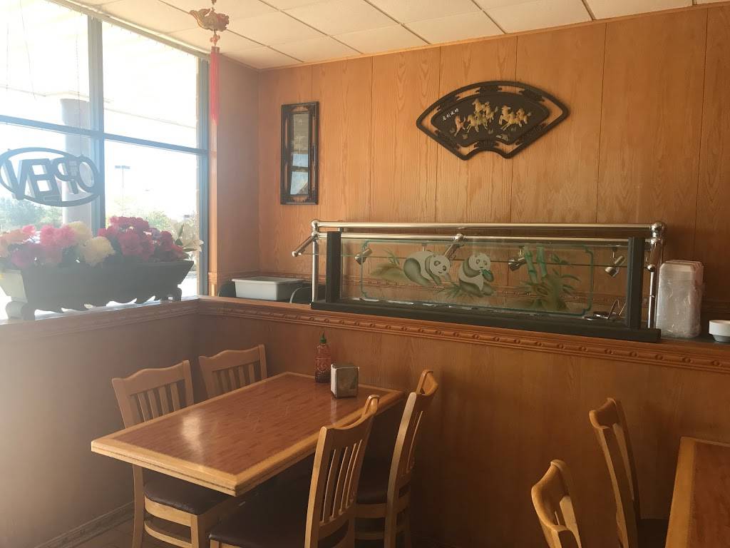 Huangs Mister Wok | restaurant | 110 Airport Rd, Coatesville, PA 19320, USA | 6103836877 OR +1 610-383-6877