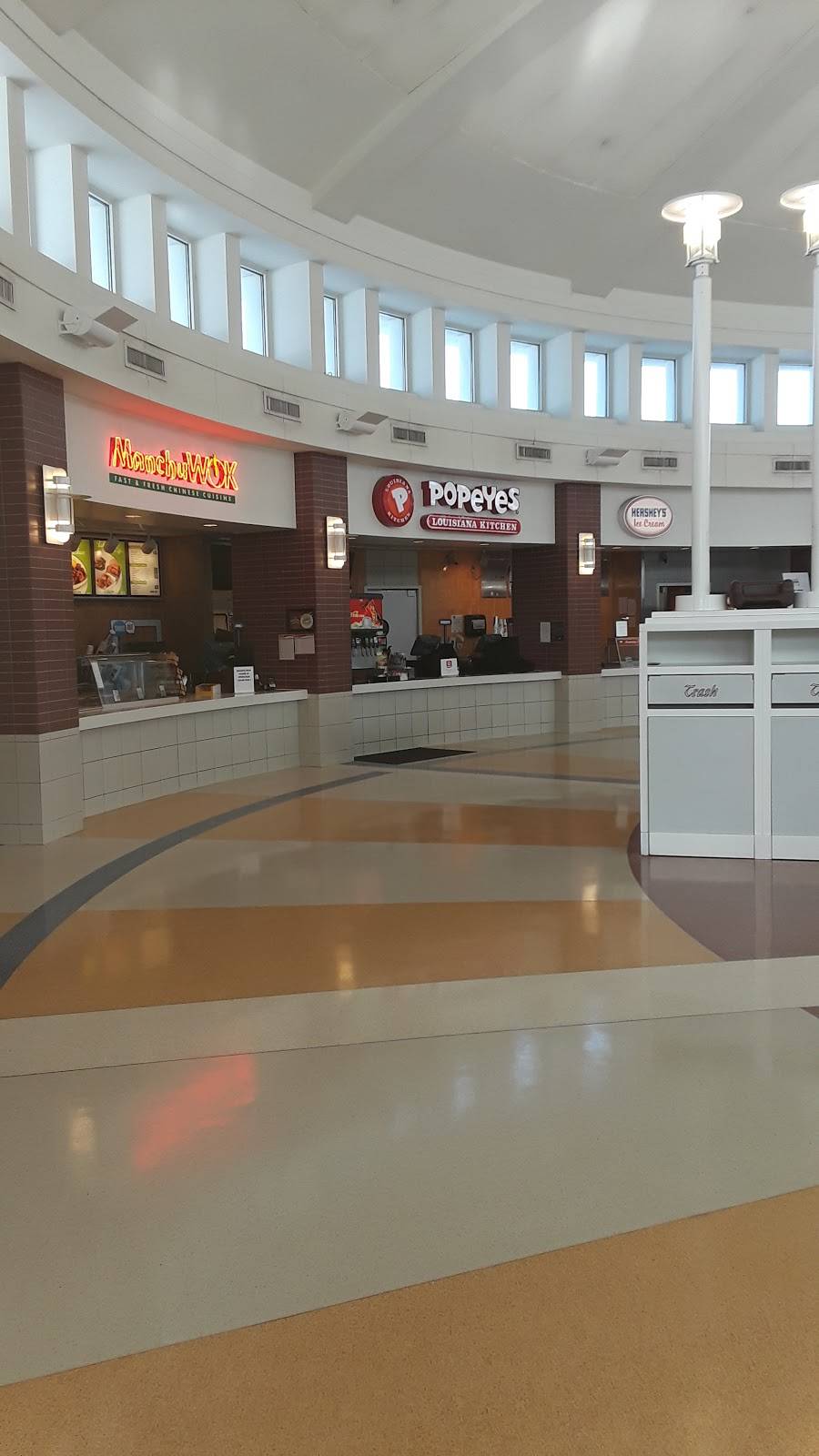 Popeyes Louisiana Kitchen | restaurant | 46402 Middle Ridge Rd, Amherst, OH 44001, USA | 4409855500 OR +1 440-985-5500