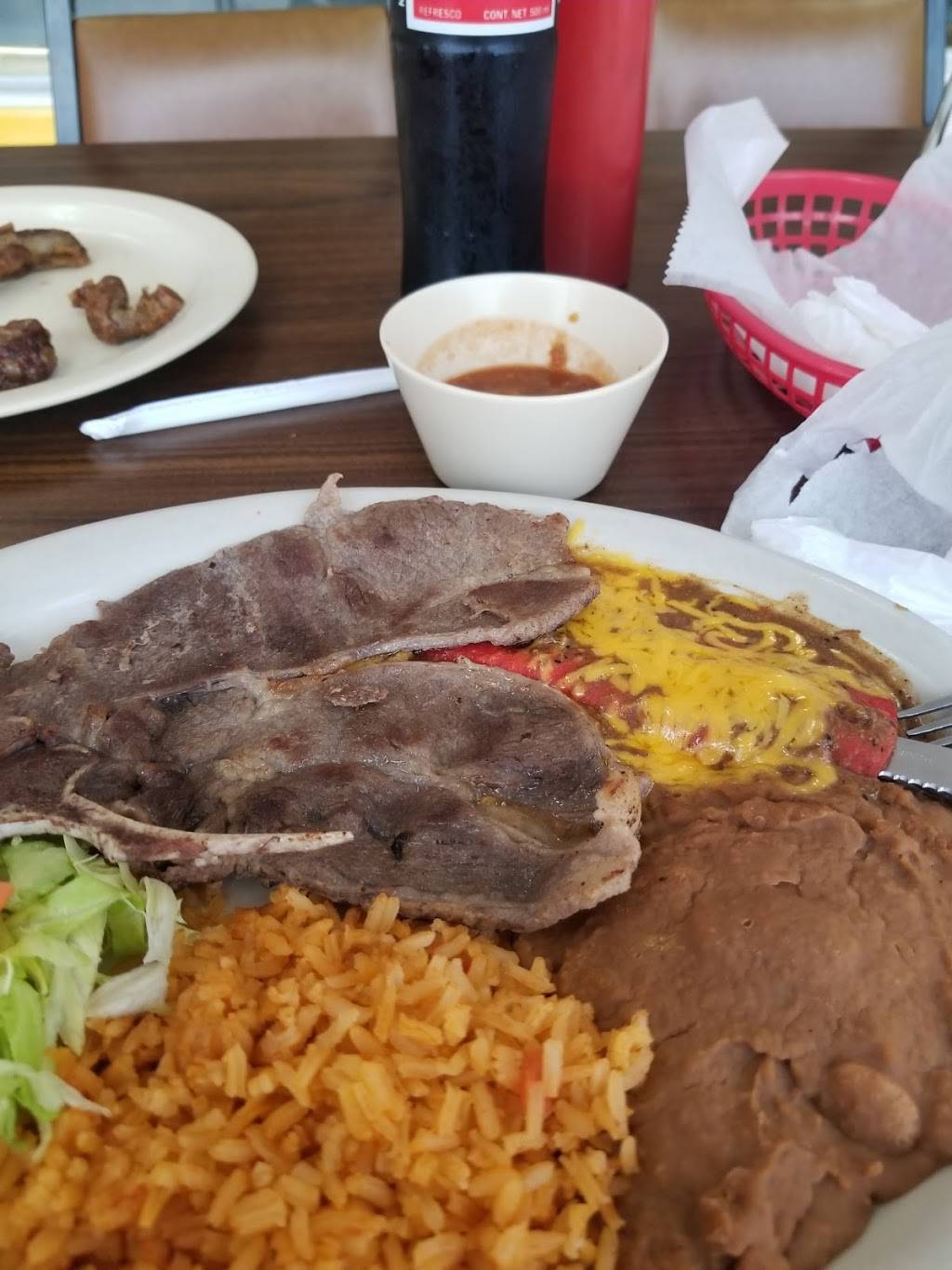 La Popular Bakery | restaurant | 6634 Binz-Engleman Rd, Converse, TX 78109, USA | 2106616105 OR +1 210-661-6105