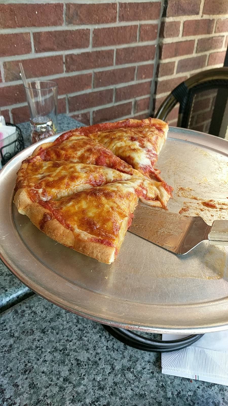 Guidos Pizza of Ravenna | restaurant | 214 W Main St, Ravenna, OH 44266, USA | 3302969009 OR +1 330-296-9009