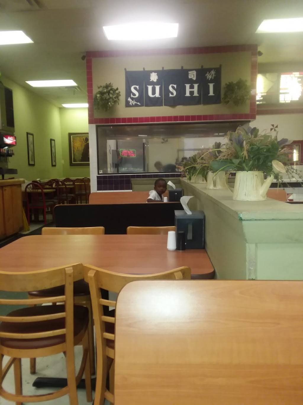 Tokyo Express | restaurant | 2108 S Irby St # 4, Florence, SC 29505, USA | 8436789595 OR +1 843-678-9595