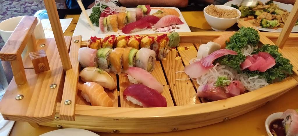 Asahi Japanese and Chinese Restaurant | restaurant | 121 Grafton Station Ln, Yorktown, VA 23692, USA | 7579881988 OR +1 757-988-1988