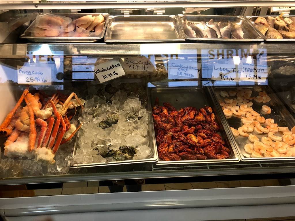 Fresh Fish Seafood Market | restaurant | 6 Flags Drive, 366 Riverside Pkwy #15, Austell, GA 30168, USA | 4702631920 OR +1 470-263-1920