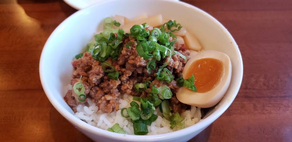 Yaraku Ramen | restaurant | 2130 Lincoln HWY, NJ-27, Edison, NJ 08817, USA | 7326623222 OR +1 732-662-3222