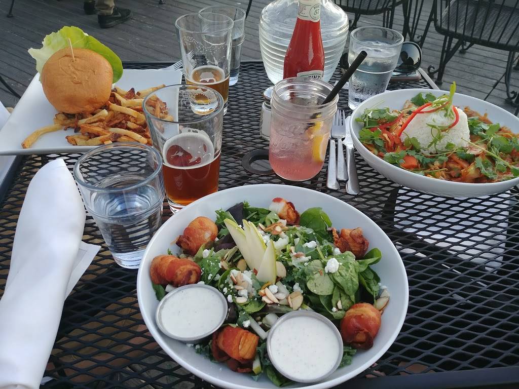 The Loft | restaurant | 18779 Front St NE, Poulsbo, WA 98370, USA | 3606260224 OR +1 360-626-0224