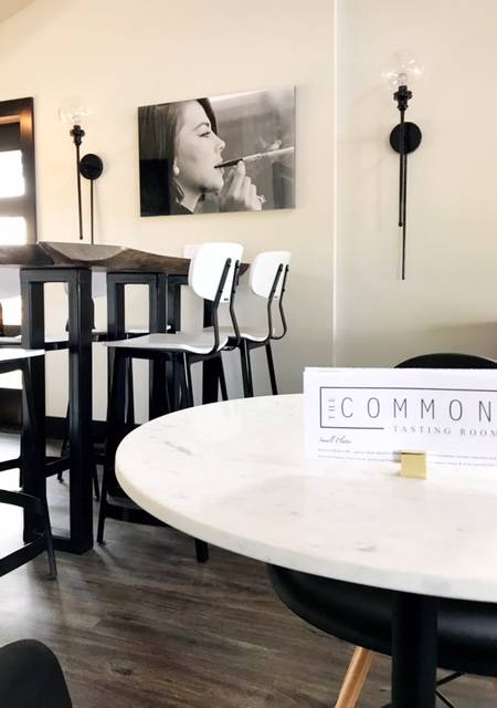 The Common Tasting Room | restaurant | 1302 US-71, Okoboji, IA 51355, USA | 7123322222 OR +1 712-332-2222