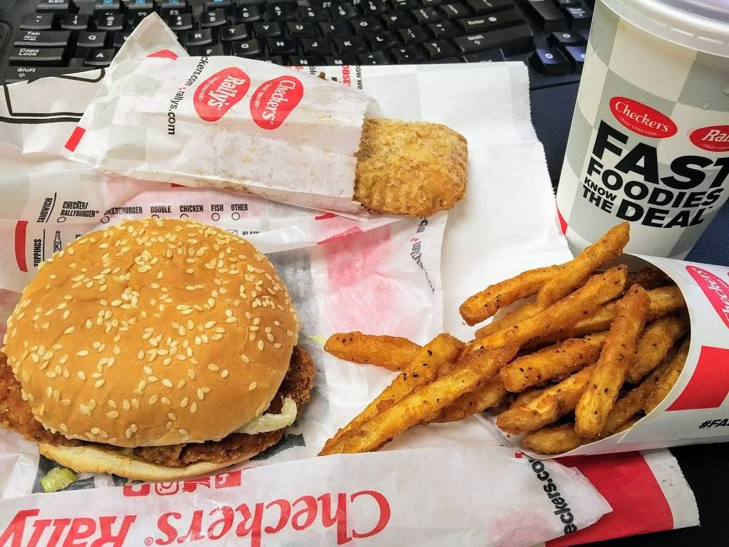 Checkers | restaurant | 260 E 161st St, Bronx, NY 10451, USA | 7185857777 OR +1 718-585-7777