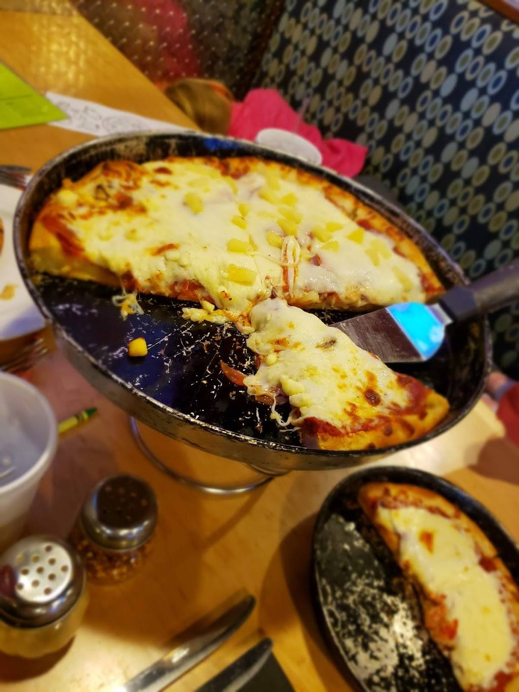 Stefanos Pizza | restaurant | 11683 Parkside Dr, Knoxville, TN 37934, USA | 8653926080 OR +1 865-392-6080