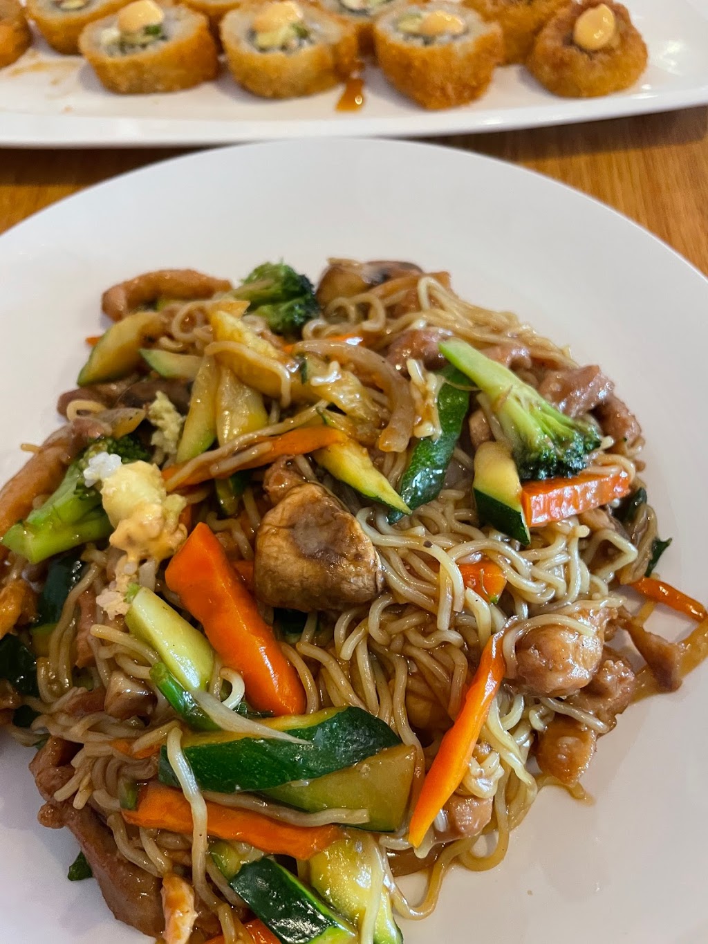 HUGOS SUSHI AND ASIAN CUISINE | restaurant | 7627 Culebra Rd Suit 107, San Antonio, TX 78251, USA | 2104657170 OR +1 210-465-7170