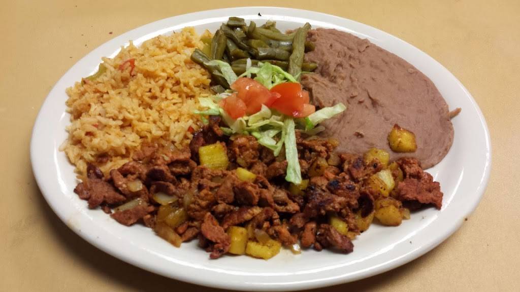 la luna azul mexican restaurant | restaurant | 2433 Austin Hwy, San Antonio, TX 78218, USA | 2107767977 OR +1 210-776-7977