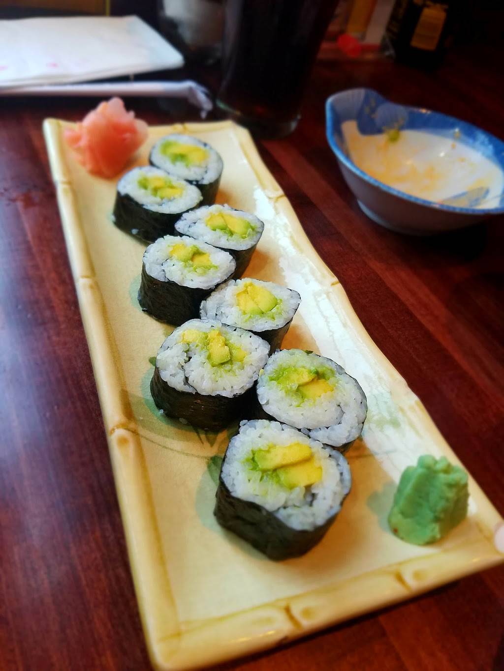 Hana Sushi | restaurant | 1101 E March Ln # M, Stockton, CA 95210, USA | 2094771667 OR +1 209-477-1667