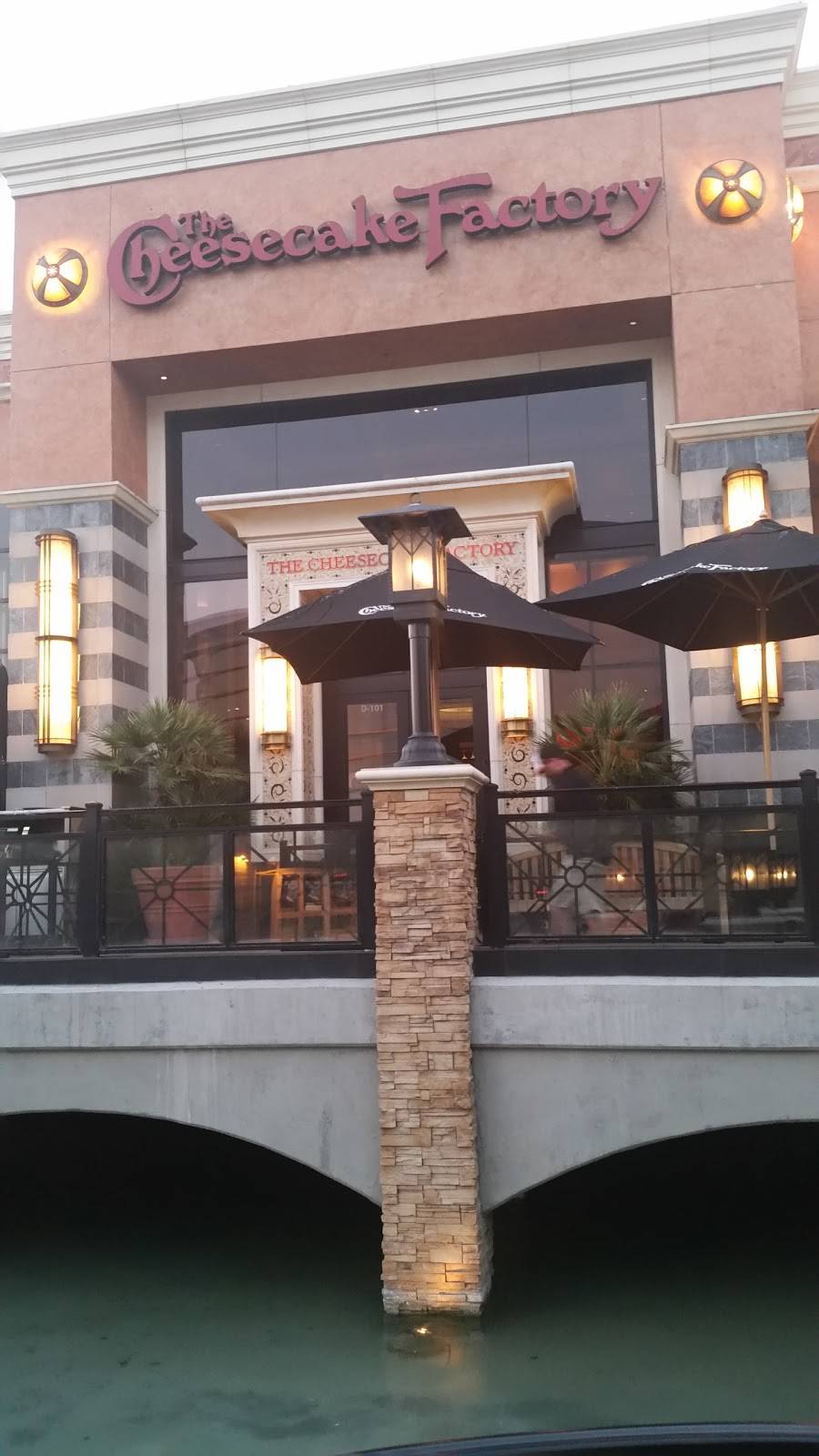 The Cheesecake Factory | restaurant | 71800 CA-111, Rancho Mirage, CA 92270, USA | 7604041400 OR +1 760-404-1400