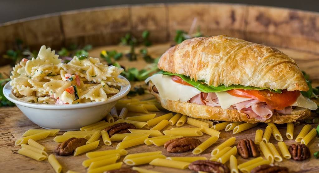 ComptoirV | restaurant | 1625 Boulevard Lionel-Boulet local 101, Varennes, QC J3X 1P7, Canada | 4509851955 OR +1 450-985-1955