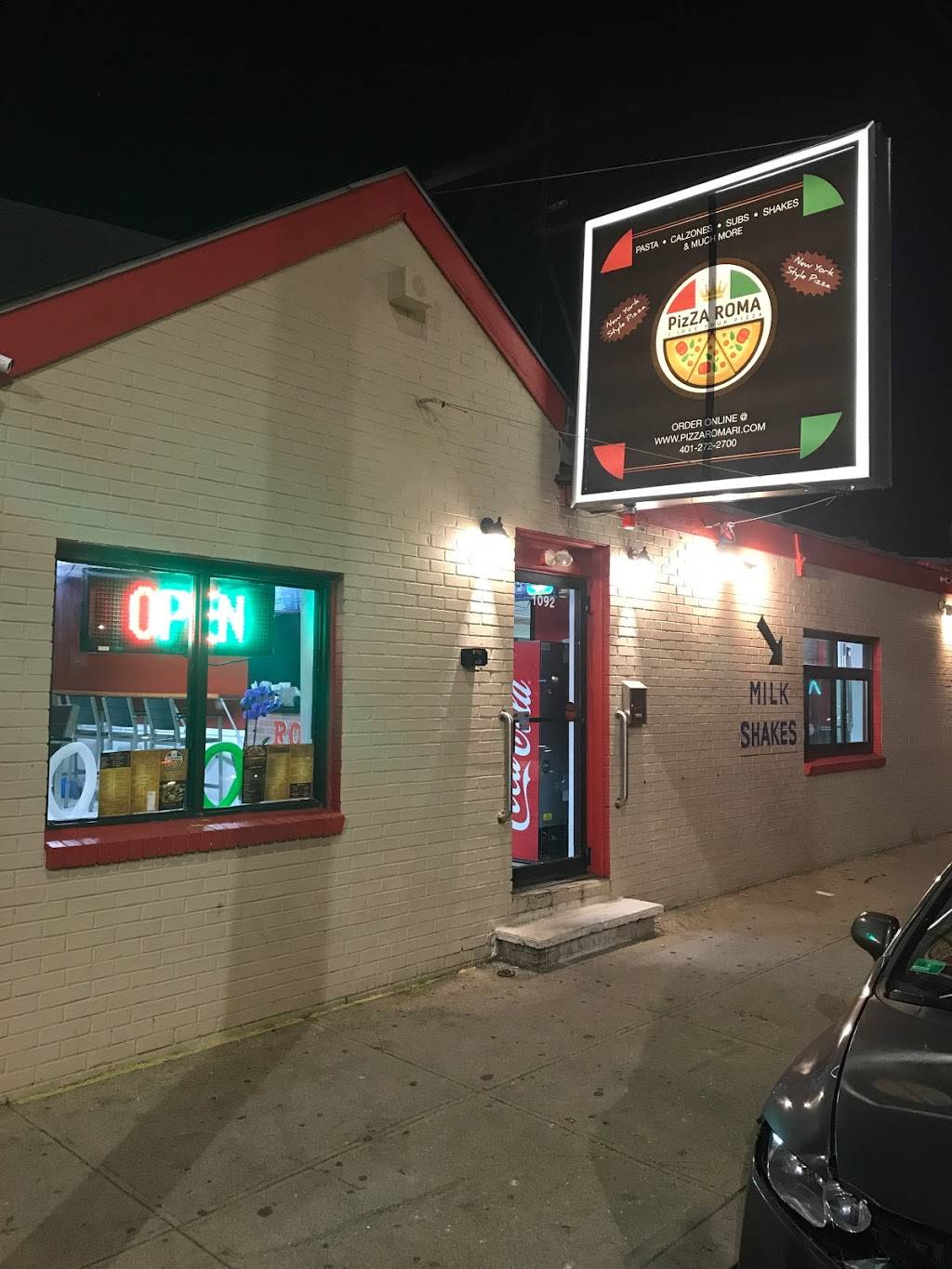 Pizza Roma | restaurant | 1092 Chalkstone Ave, Providence, RI 02908, USA | 4012722700 OR +1 401-272-2700