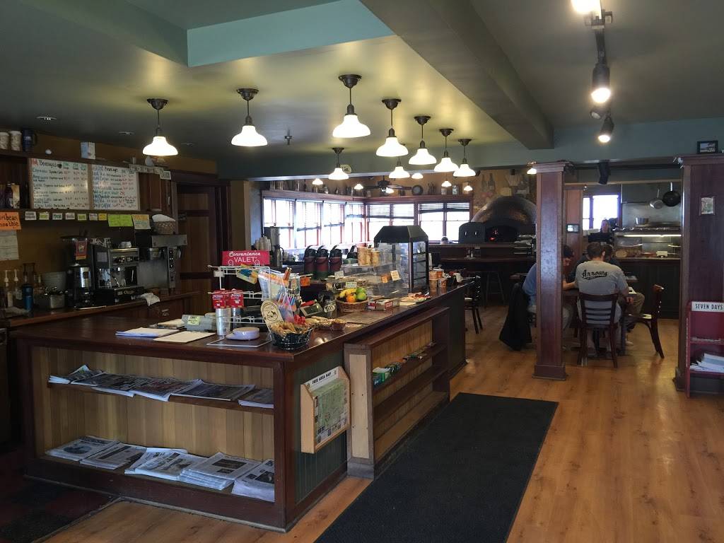 Shafers Market & Deli | cafe | 54 College St, Middlebury, VT 05753, USA | 8023886408 OR +1 802-388-6408