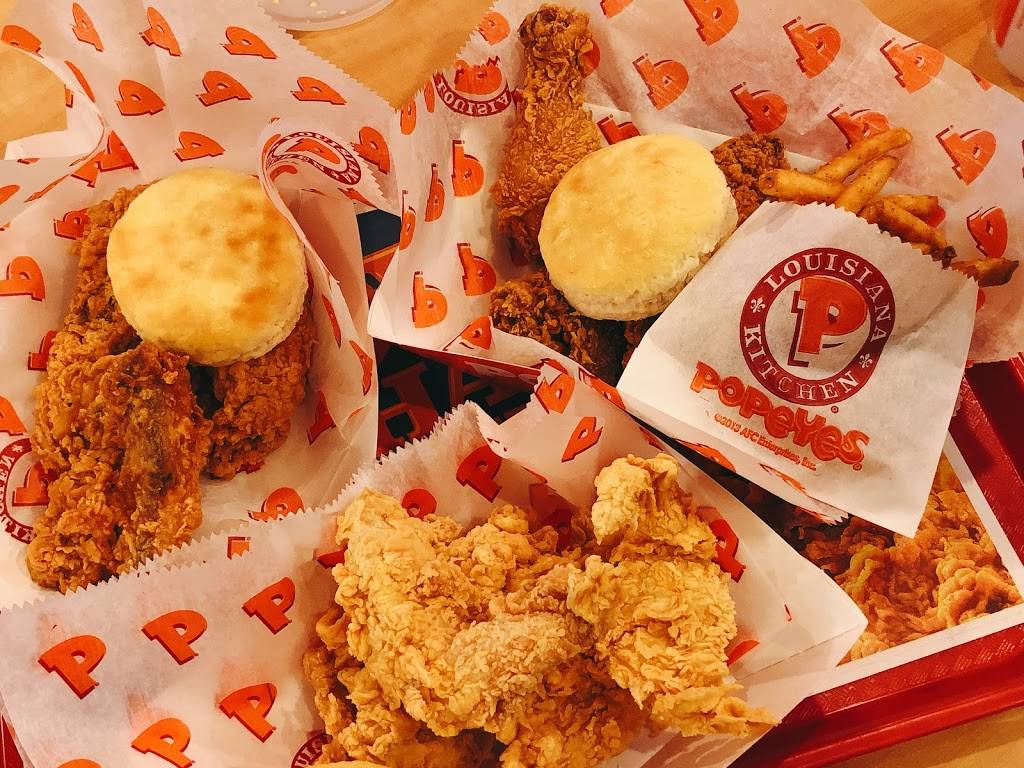 Popeyes Louisiana Kitchen | restaurant | 34960 Enchanted Pkwy S, Federal Way, WA 98003, USA | 2535175472 OR +1 253-517-5472