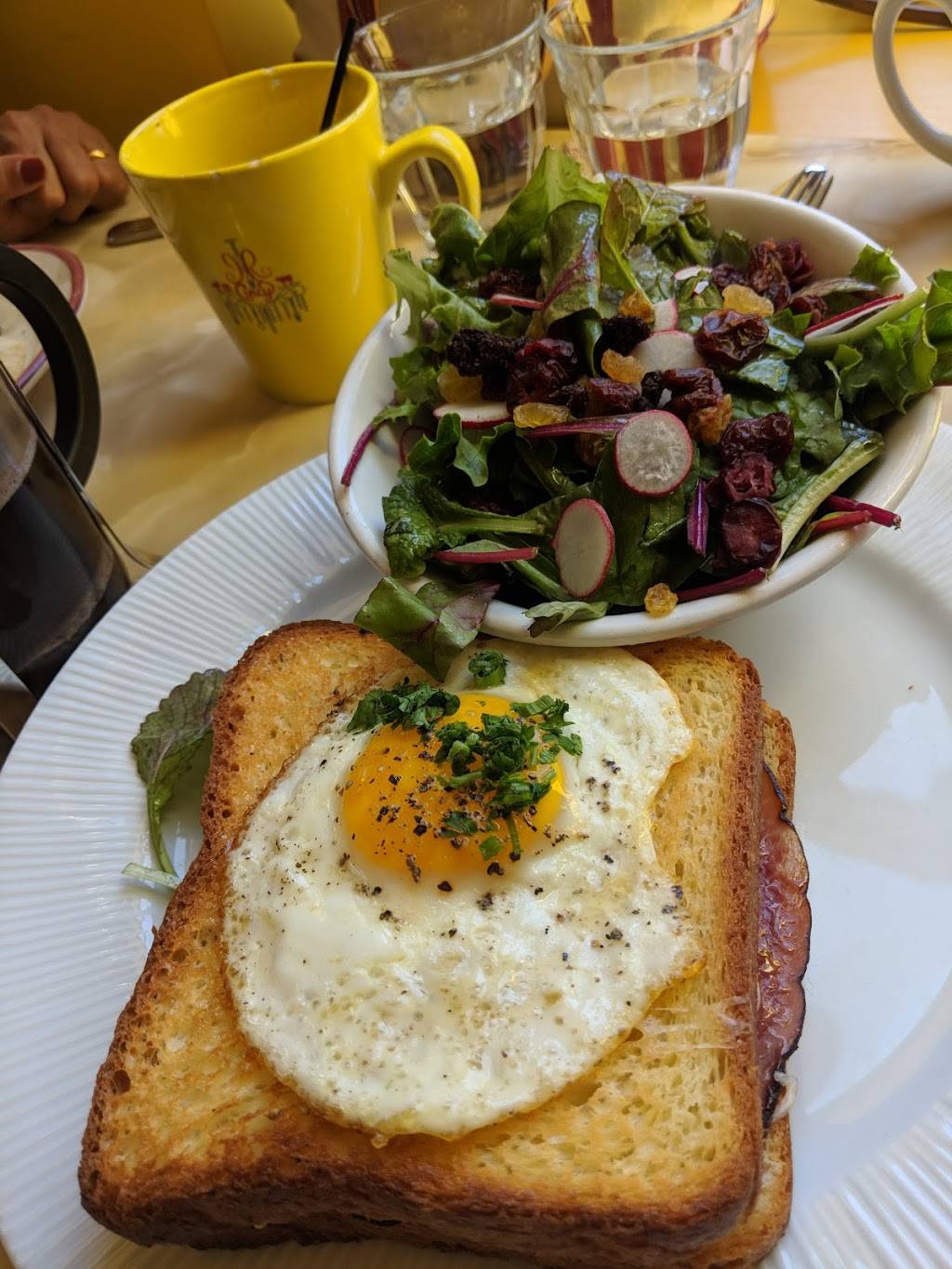 French Crust Café and Bistro | cafe | 1801 Elm St, Cincinnati, OH 45202, USA | 5134553720 OR +1 513-455-3720