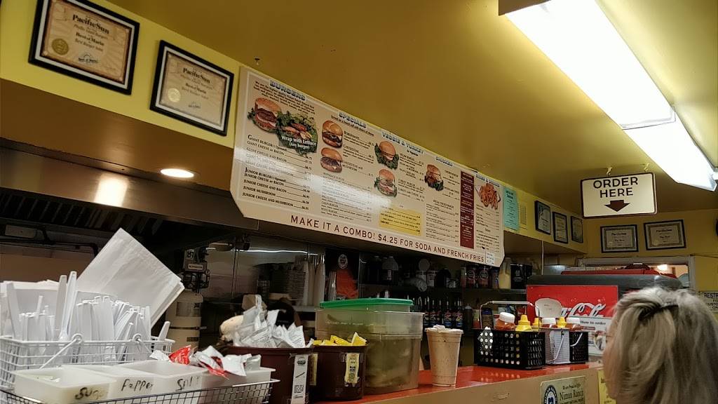 Phyllis Giant Burgers | restaurant | 2202 4th St, San Rafael, CA 94901, USA | 4154560866 OR +1 415-456-0866