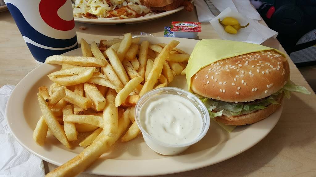 Golden Ox Burger | restaurant | 405 W Holt Ave, Pomona, CA 91768, USA | 9096221426 OR +1 909-622-1426