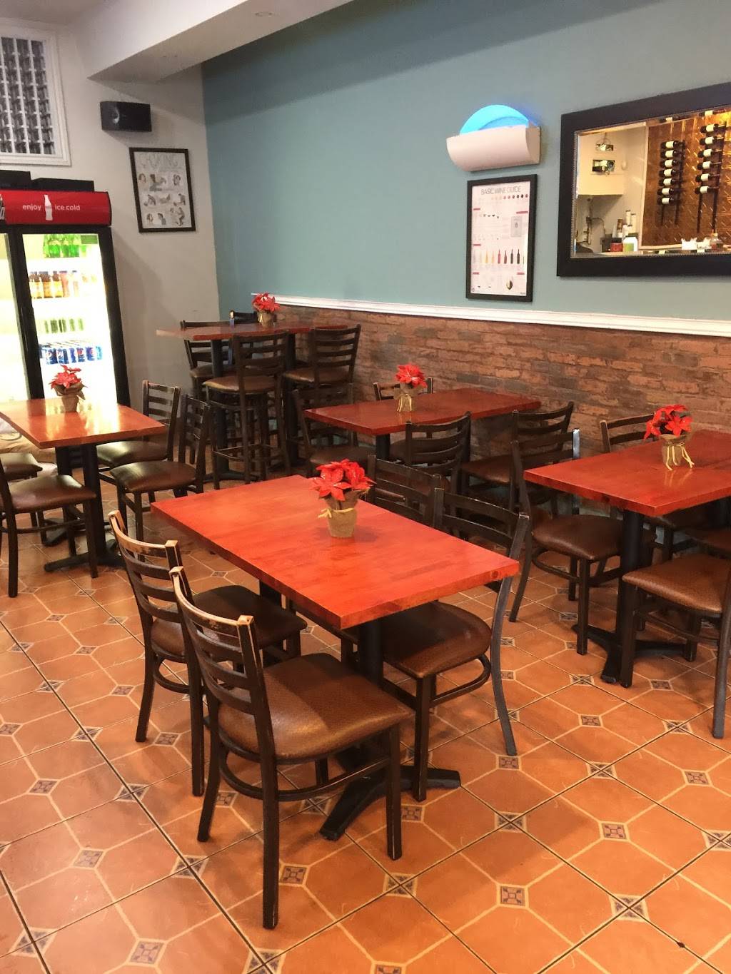 Cloister Grill | restaurant | 7 Henshaw St, New York, NY 10034, USA | 2129421580 OR +1 212-942-1580