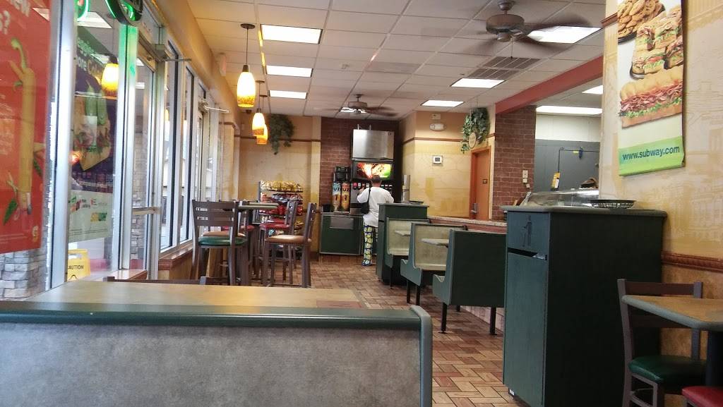 Subway | restaurant | 7515 S Orange Ave, Orlando, FL 32809, USA | 4074380058 OR +1 407-438-0058
