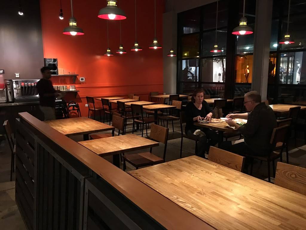 Blaze Pizza | meal takeaway | 4999 Old Orchard Shopping Center, Skokie, IL 60077, USA | 8472649260 OR +1 847-264-9260