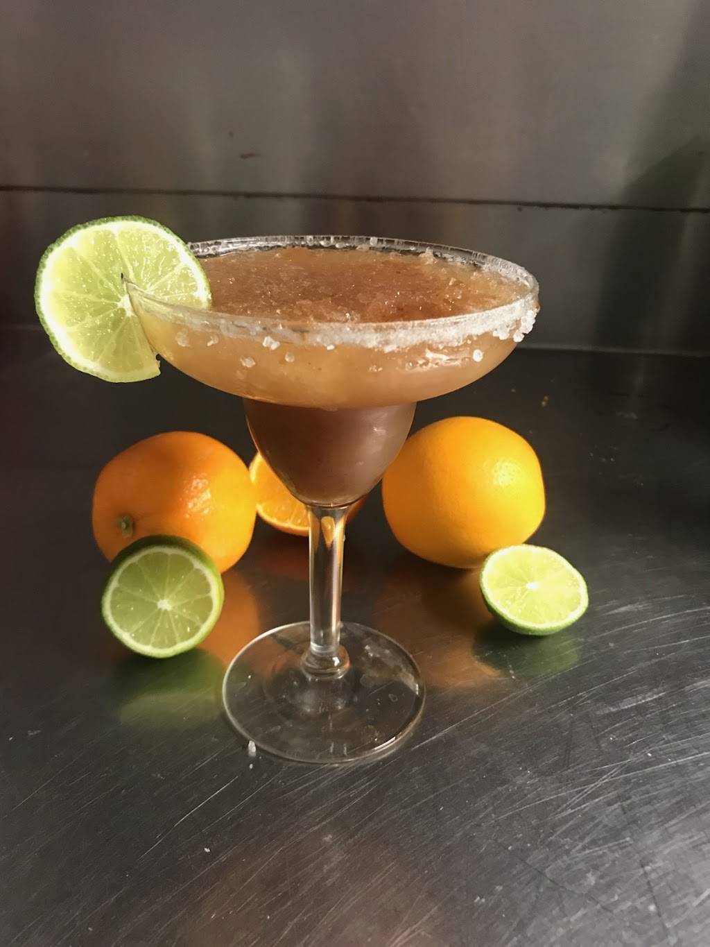 SABOR LATINO MAIN ST | restaurant | 24367 Main St, Newhall, CA 91321, USA | 6615052799 OR +1 661-505-2799