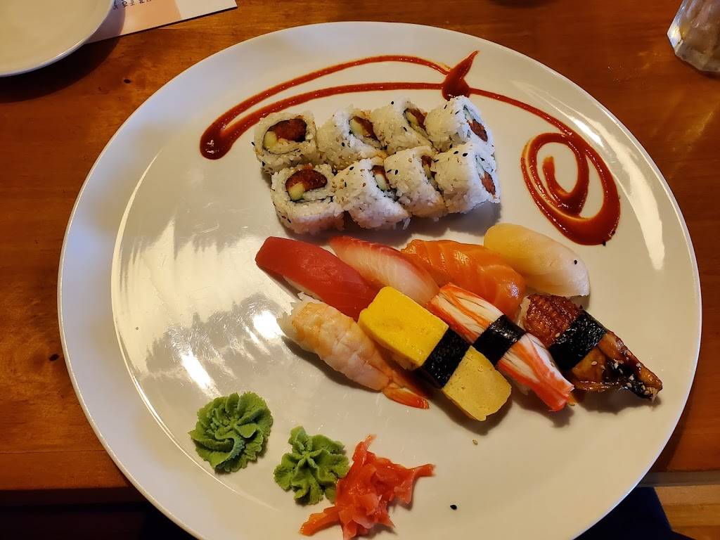 Naked Tchopstix | restaurant | 8607 US-24, Fort Wayne, IN 46804, USA | 2604362211 OR +1 260-436-2211