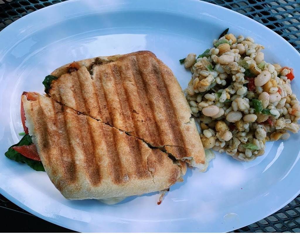 Colley Cafe | restaurant | 1318 Colley Ave, Norfolk, VA 23517, USA | 7579043075 OR +1 757-904-3075