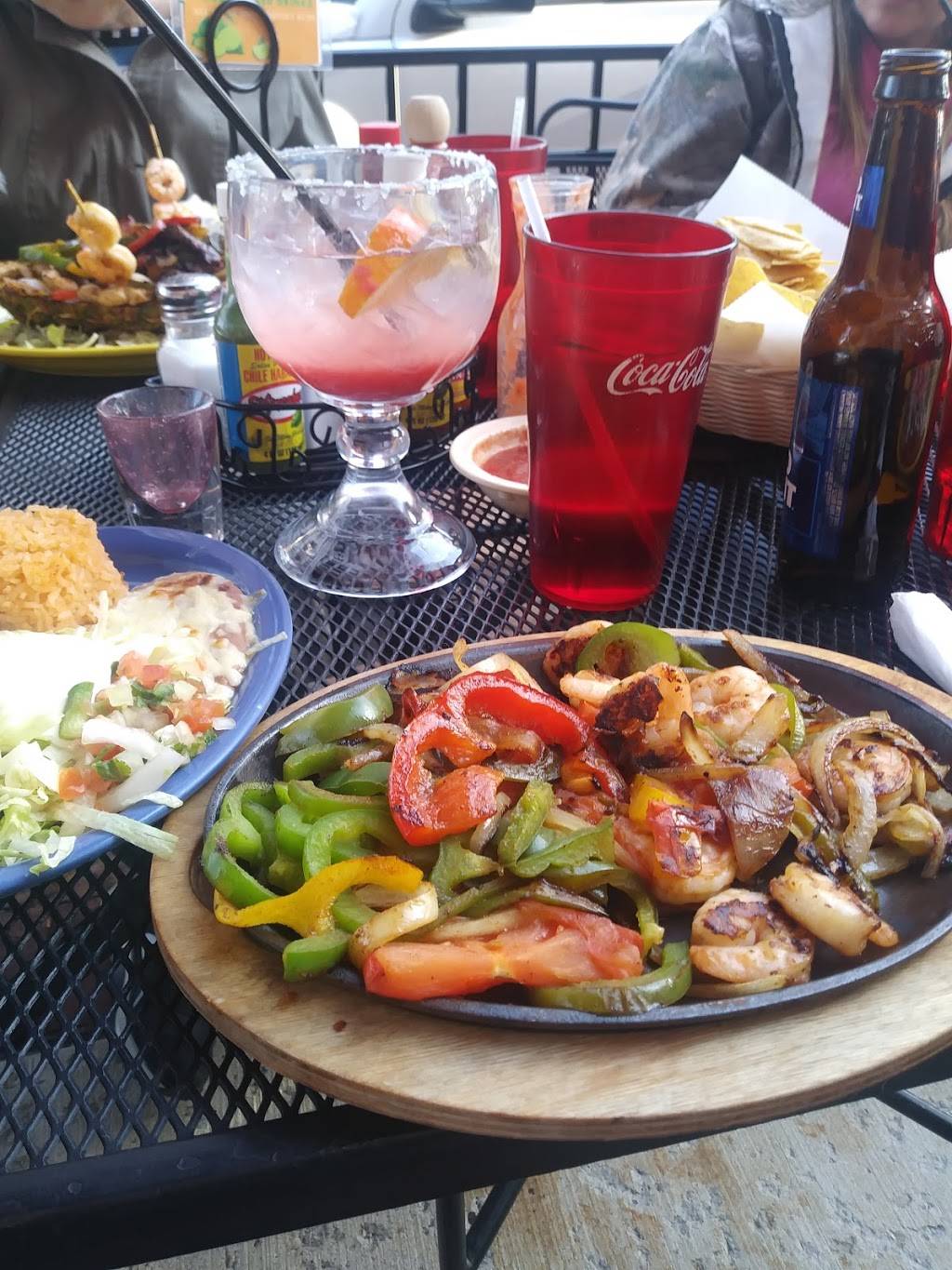 Los Tres Amigos Downtown Lansing | restaurant | 107-109 E Allegan St, Lansing, MI 48933, USA | 5173160066 OR +1 517-316-0066