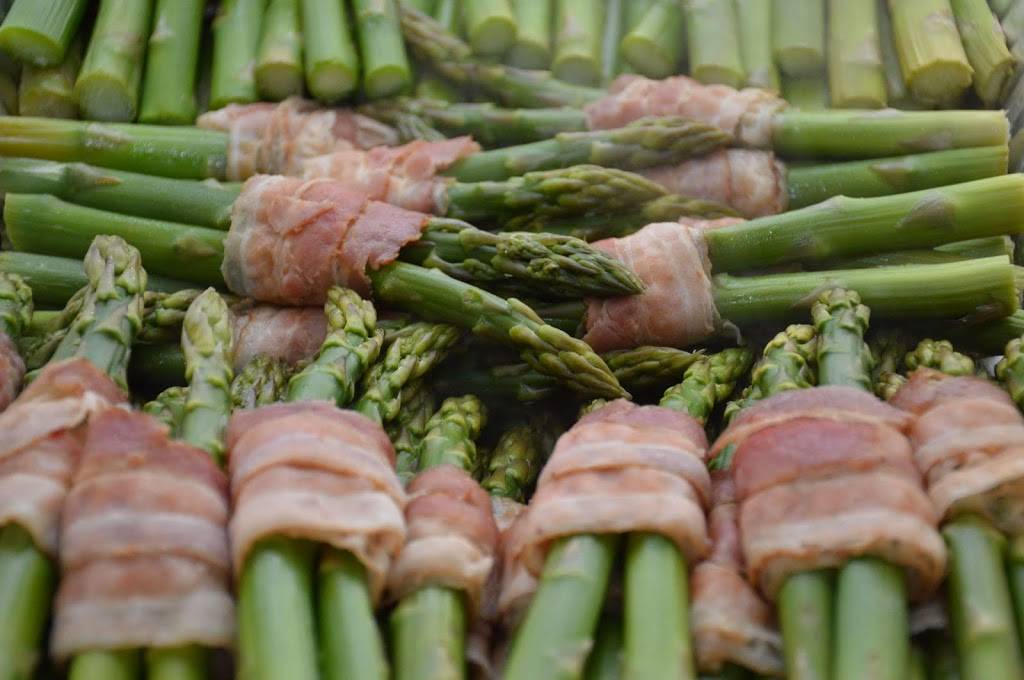 J-New and Moms Catering/BBQ | restaurant | 12640 Wilcox Rd, Largo, FL 33774, USA | 7279331960 OR +1 727-933-1960