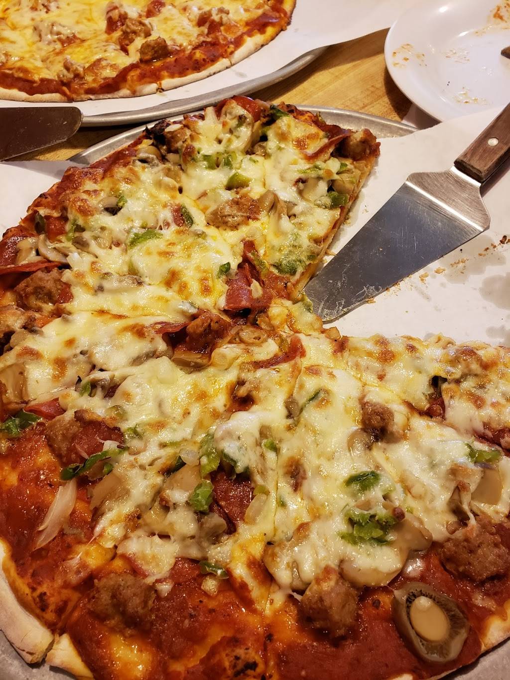 Petes Pizza | restaurant | 1230 N Knowles Ave, New Richmond, WI 54017, USA | 7152462633 OR +1 715-246-2633