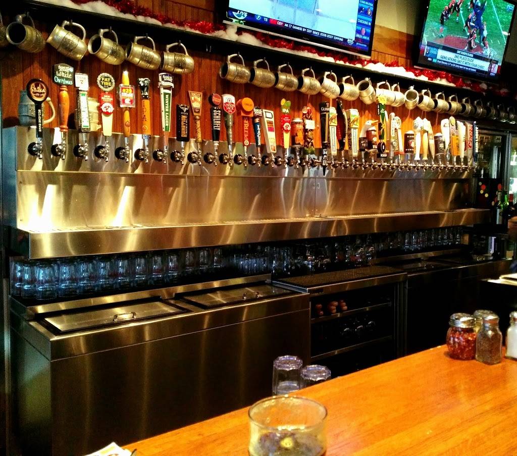 Old Chicago | restaurant | 300 North Mead St #100, Wichita, KS 67205, USA | 3162642057 OR +1 316-264-2057