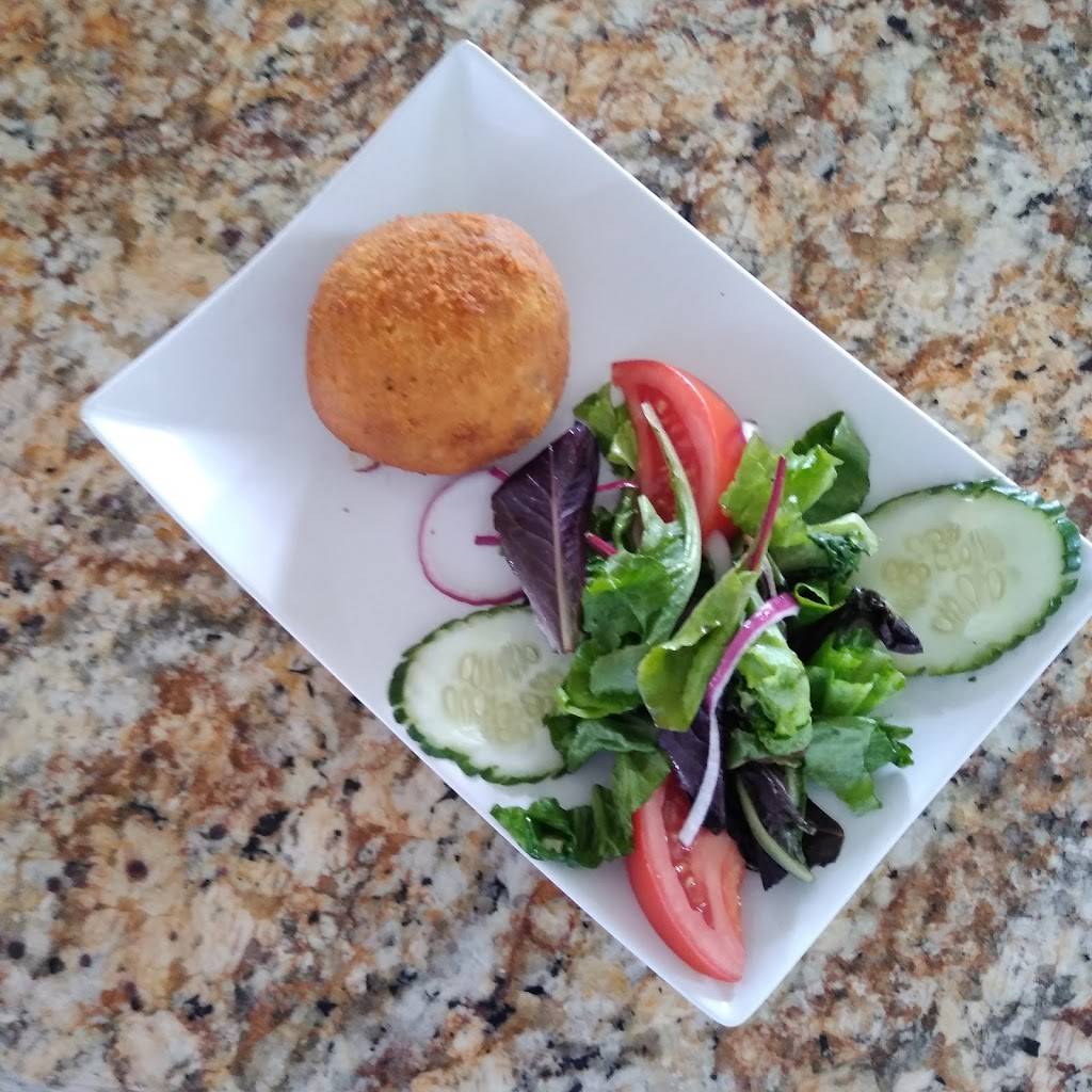 El Cayuelo | restaurant | 1733 US-19, Holiday, FL 34691, USA | 8133175332 OR +1 813-317-5332