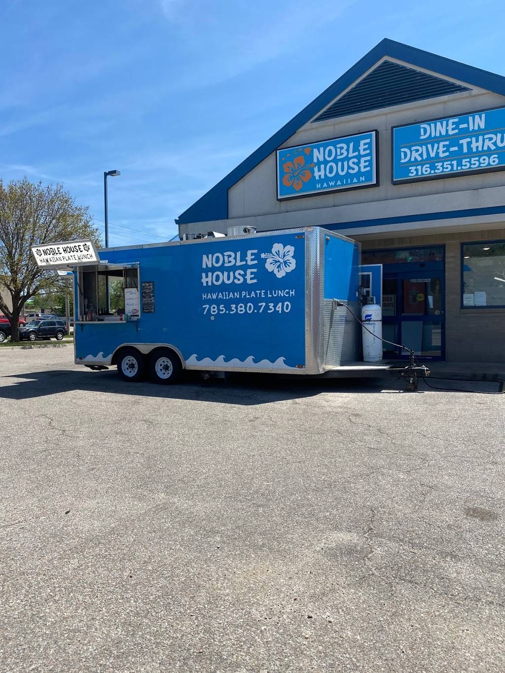 Noble House Hawaiian Foods | restaurant | 3031 E Central Ave, Wichita, KS 67214, USA | 3163515596 OR +1 316-351-5596
