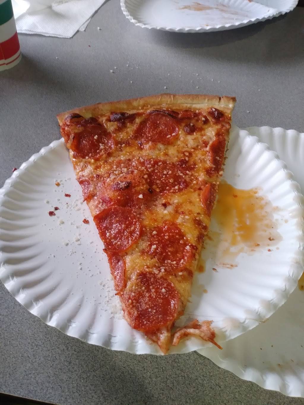 New Yorks Best Pizza | restaurant | 2107 Sherry St, Arlington, TX 76010, USA | 8177953637 OR +1 817-795-3637