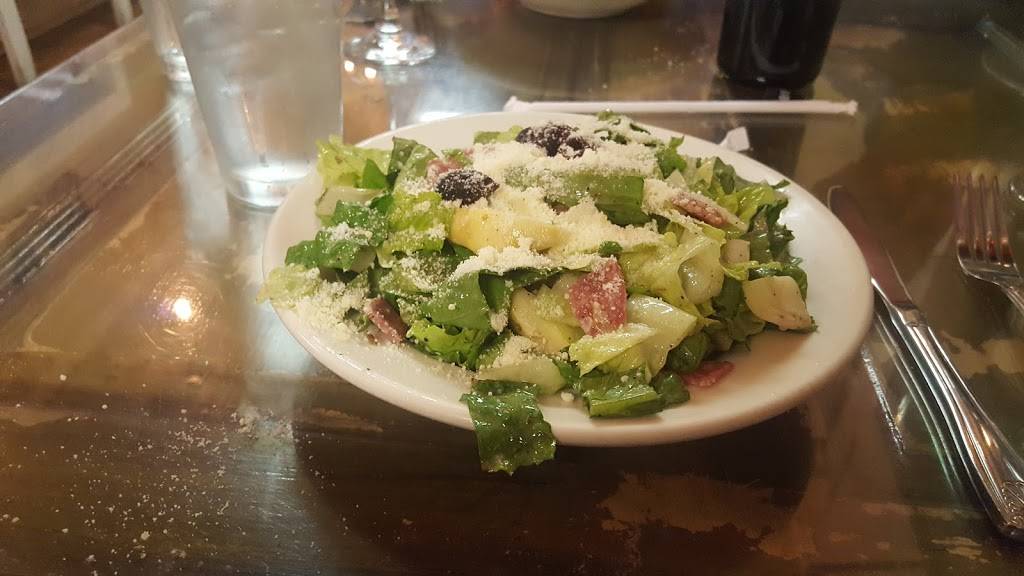 Gendusas Italian Market | restaurant | 405 Williams Blvd, Kenner, LA 70062, USA | 5043055305 OR +1 504-305-5305