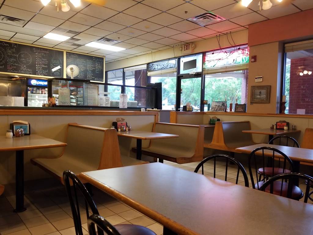 Incredible Pizza | restaurant | 4719 New Centre Dr F, Wilmington, NC 28405, USA | 9107932425 OR +1 910-793-2425