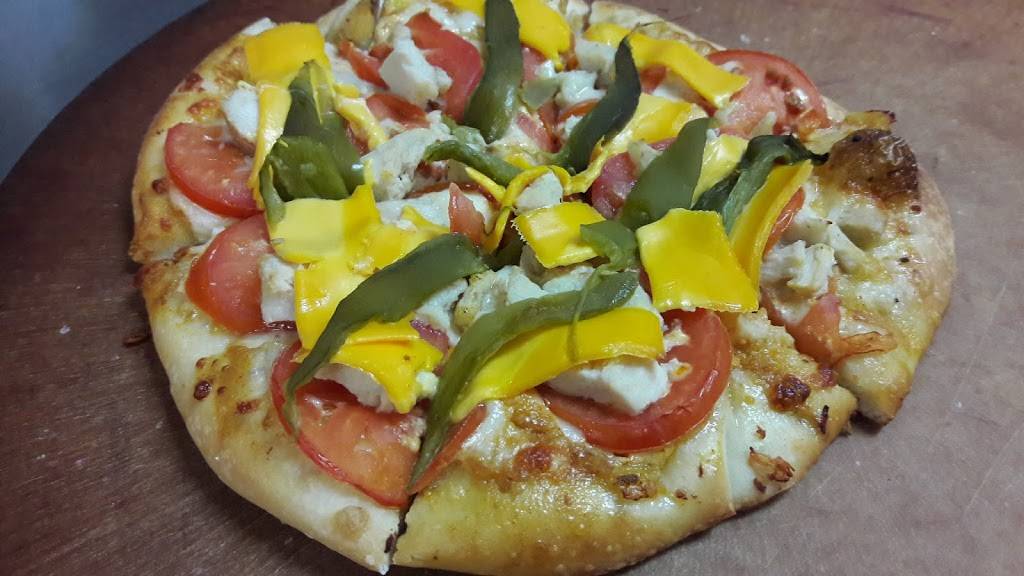 Papa Gs pizza, pasta cafe | restaurant | 34830 Monte Vista Dr, Wildomar, CA 92595, USA | 9516091470 OR +1 951-609-1470