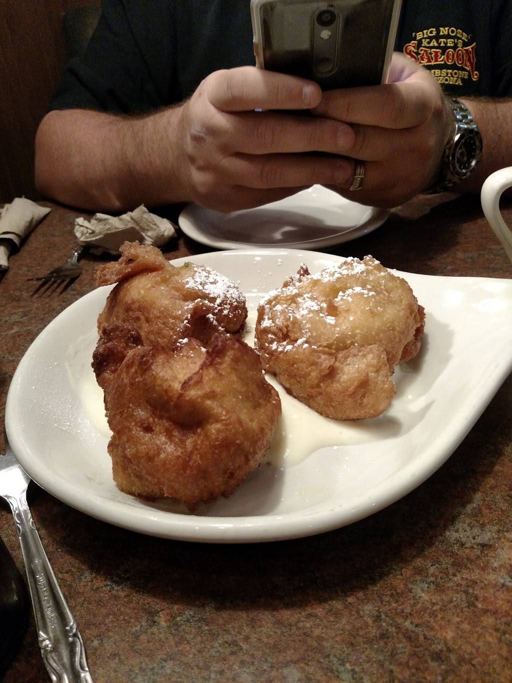 Huckleberrys | restaurant | 2213 Yosemite Blvd, Modesto, CA 95354, USA | 2095270872 OR +1 209-527-0872