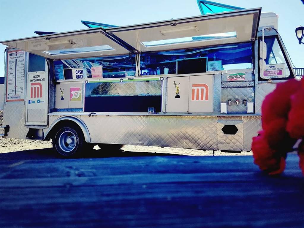 Tortas Gigantes Metro Balderas | restaurant | 629 Factory Stores Dr, Napa, CA 94559, USA | 7072275093 OR +1 707-227-5093